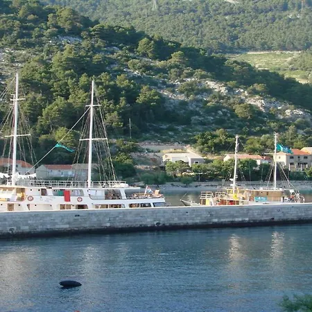 Bezek Διαμέρισμα *